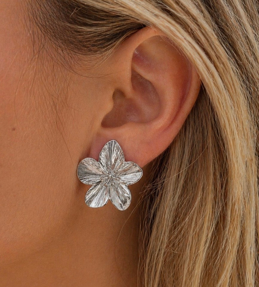 Taya Flowers Silver Earrings