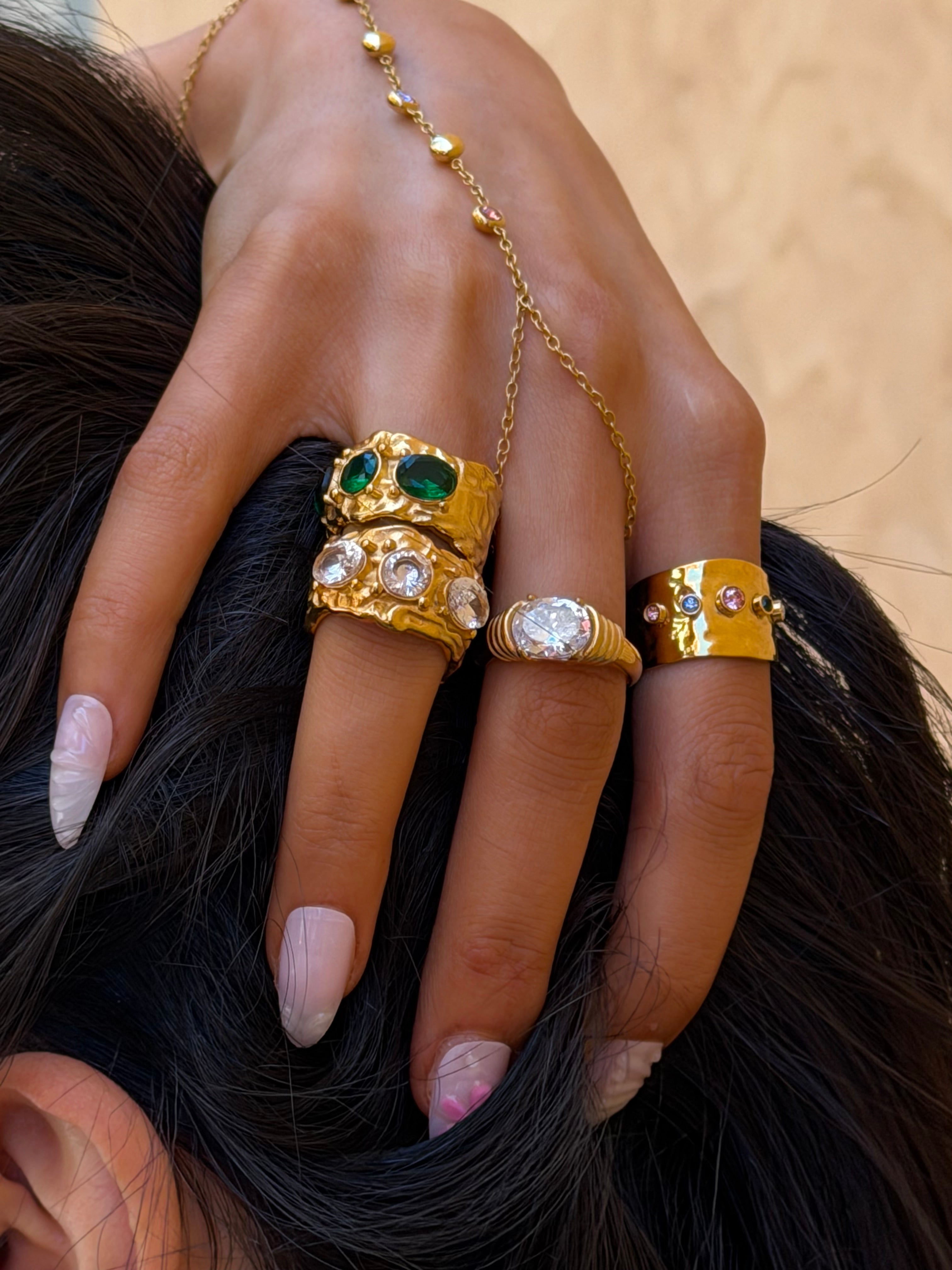 Spotlight Ring