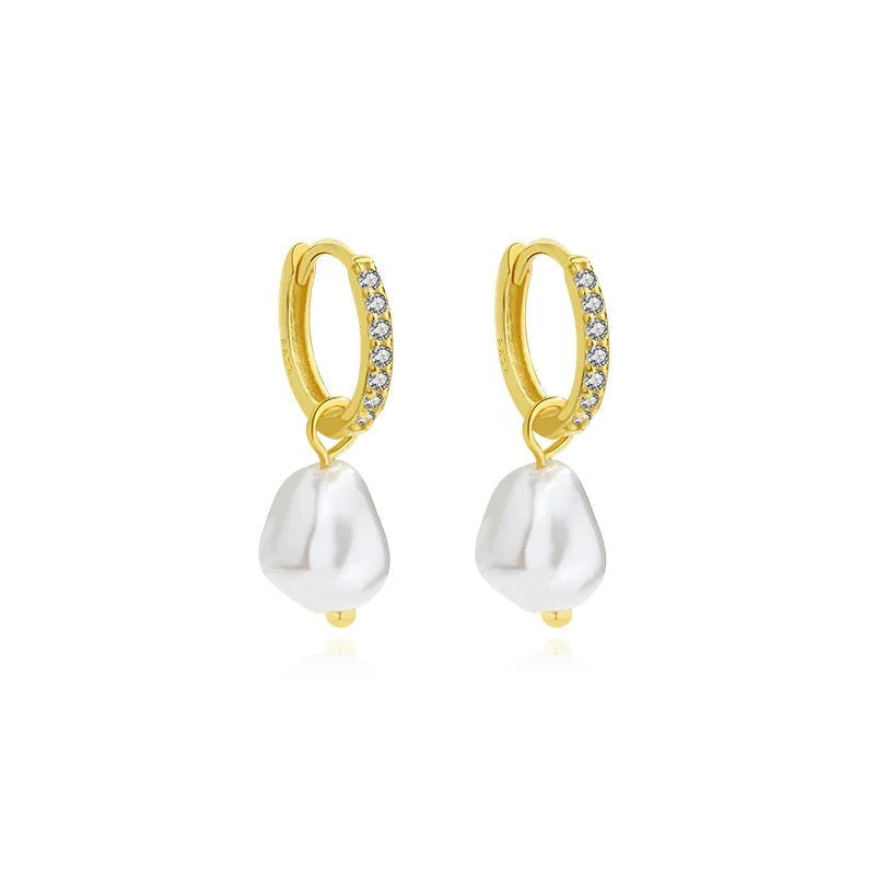 Katie Pearl Earrings
