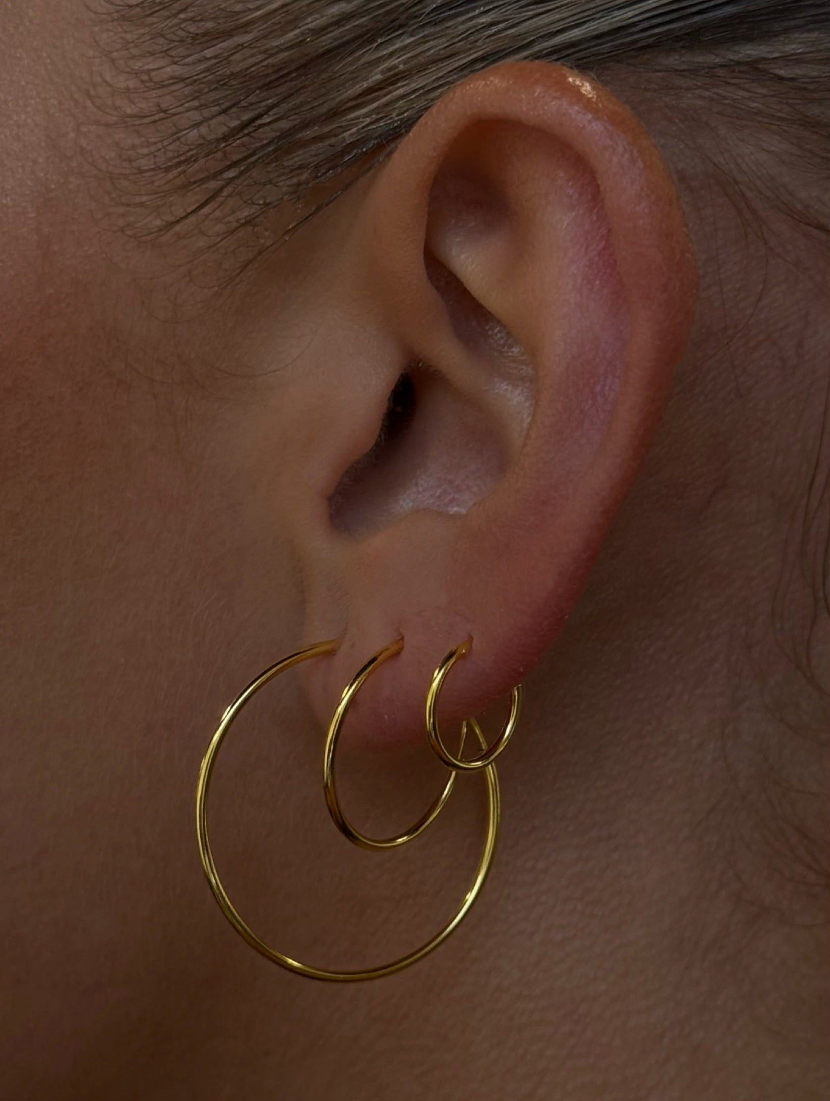 Mahlia Dainty Hoop Earring Set