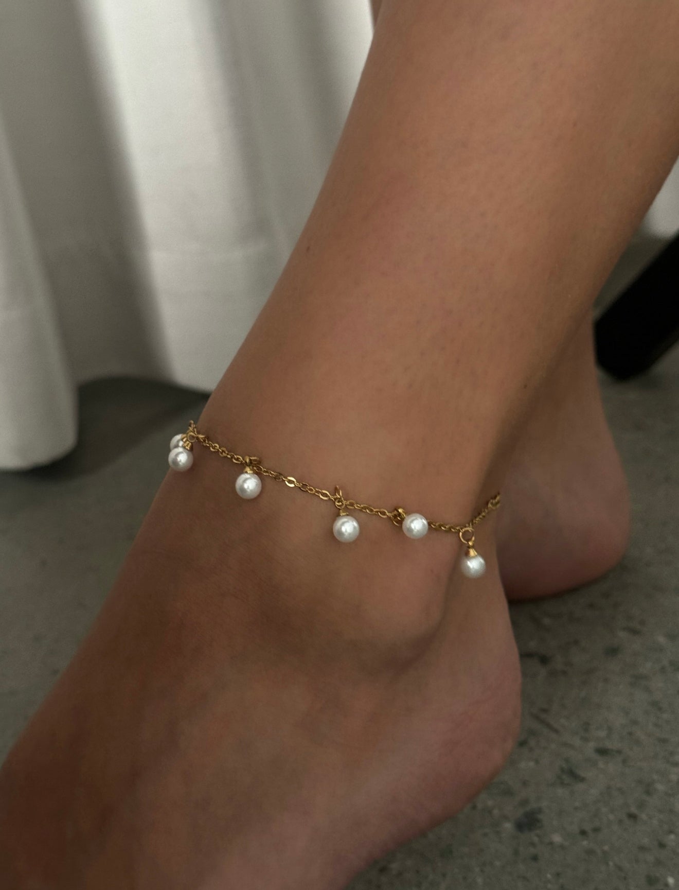 Adron Pearl Anklet