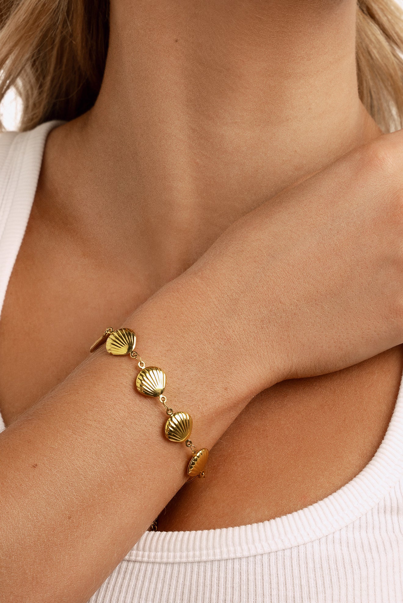 Reagan Shell Bracelet