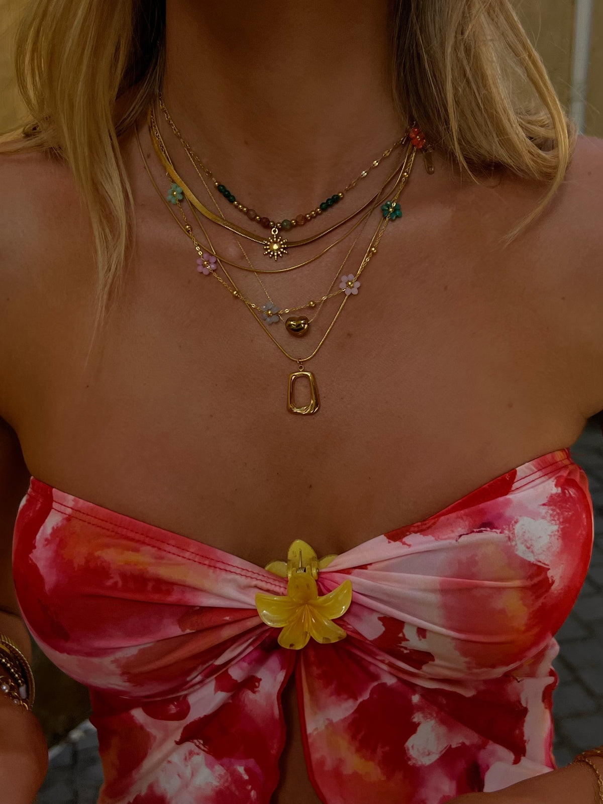 SUMMER COLLECTION