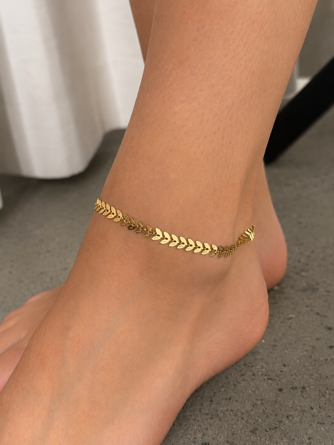 Rea Anklet