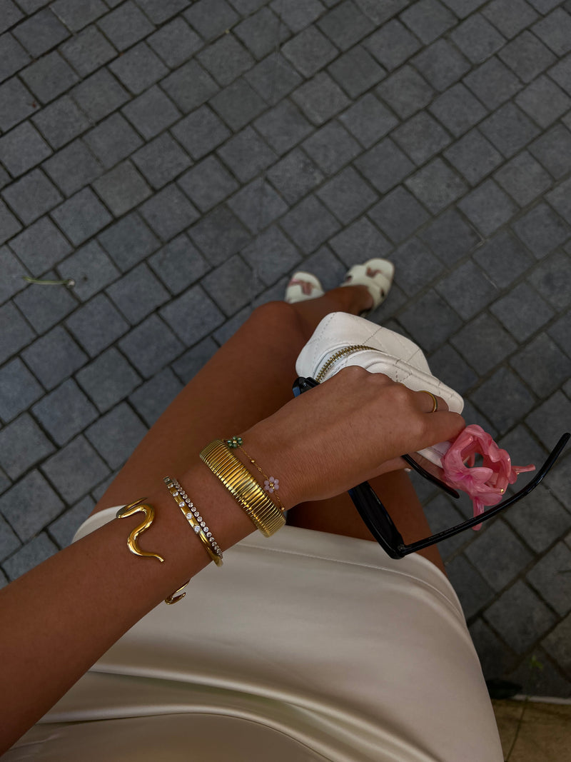 Samantha Flower Bracelet