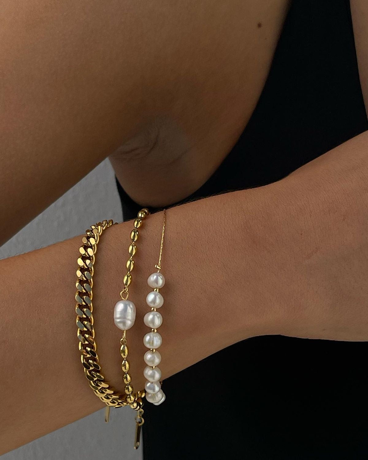 Rosie Pearl Bracelet
