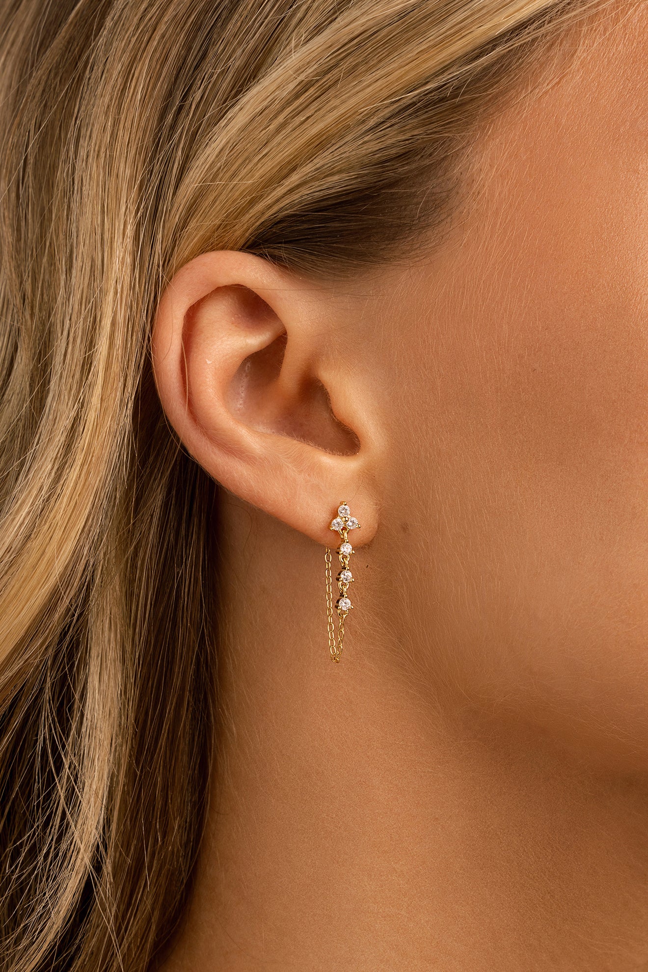 Elida stud earrings
