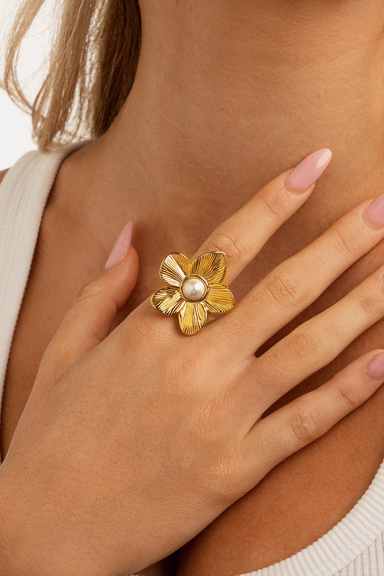 Molly Flower Ring