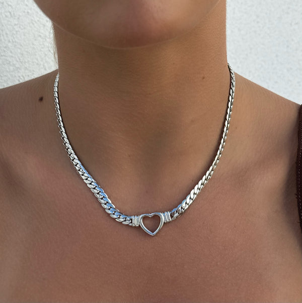 Sabrina Heart Choker