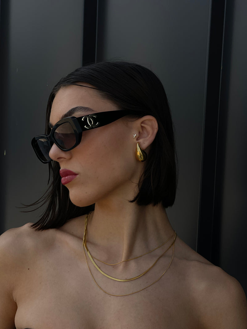 Aurel gold tear drop earrings