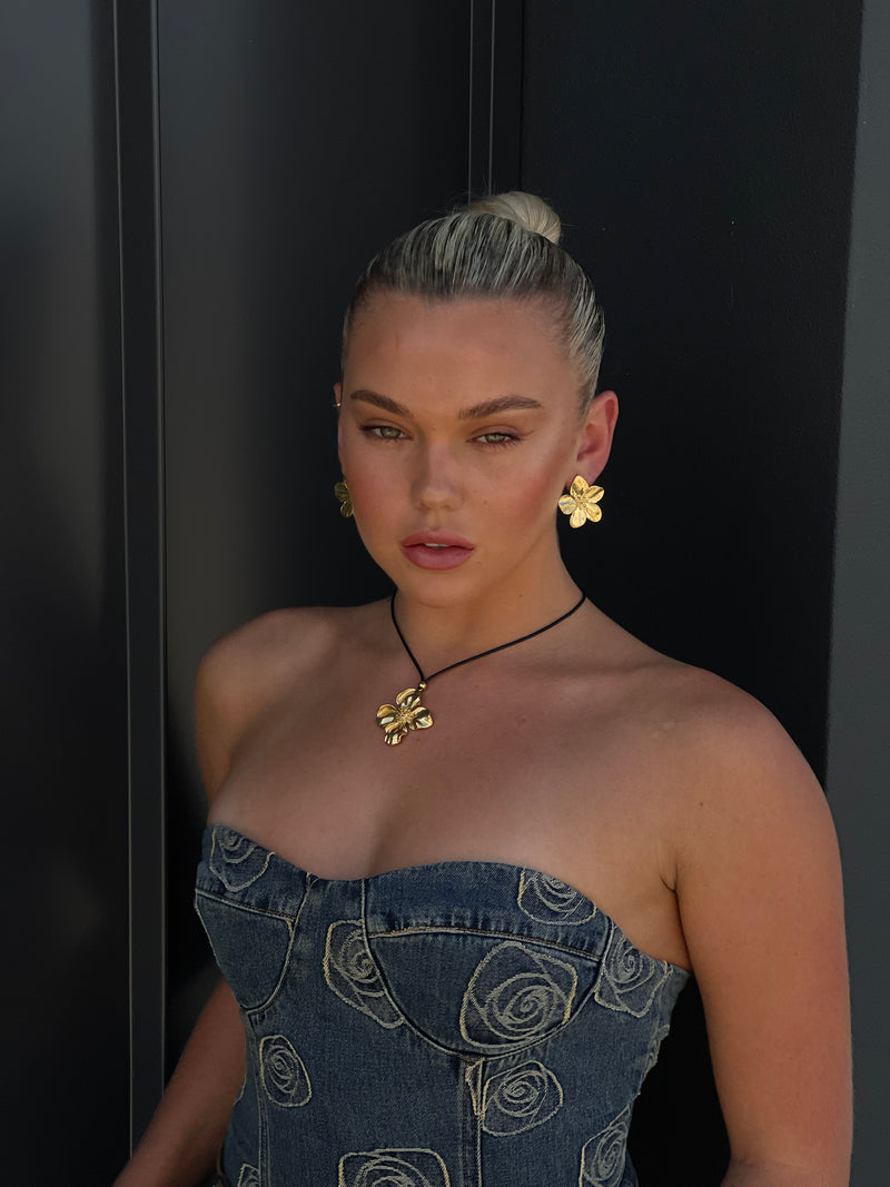 Taya Flower Earrings