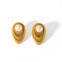 Dasha Pearl Earrings