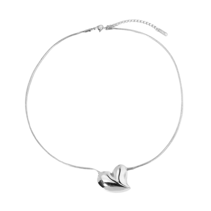 Jordie heart silver necklace