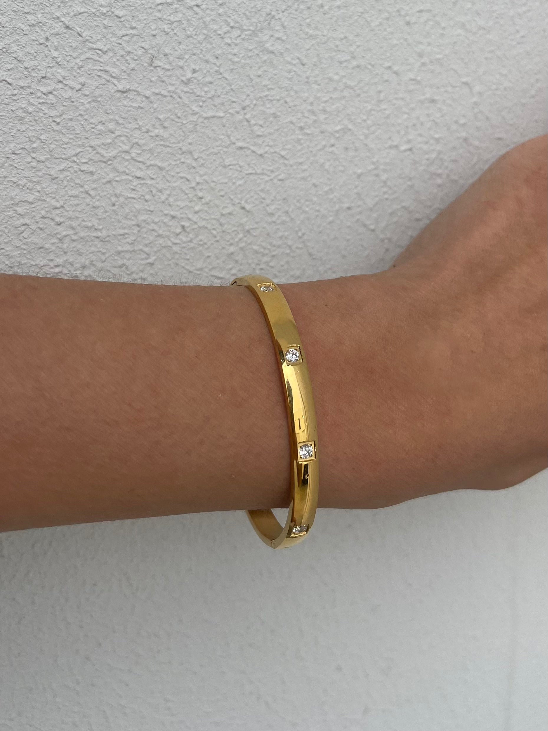 Sasha Bangle Bracelet
