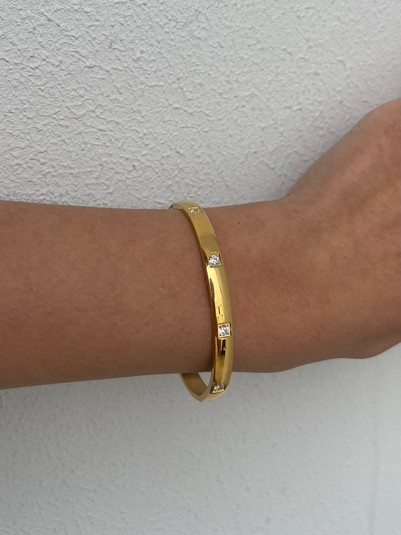 Sasha bangle bracelet