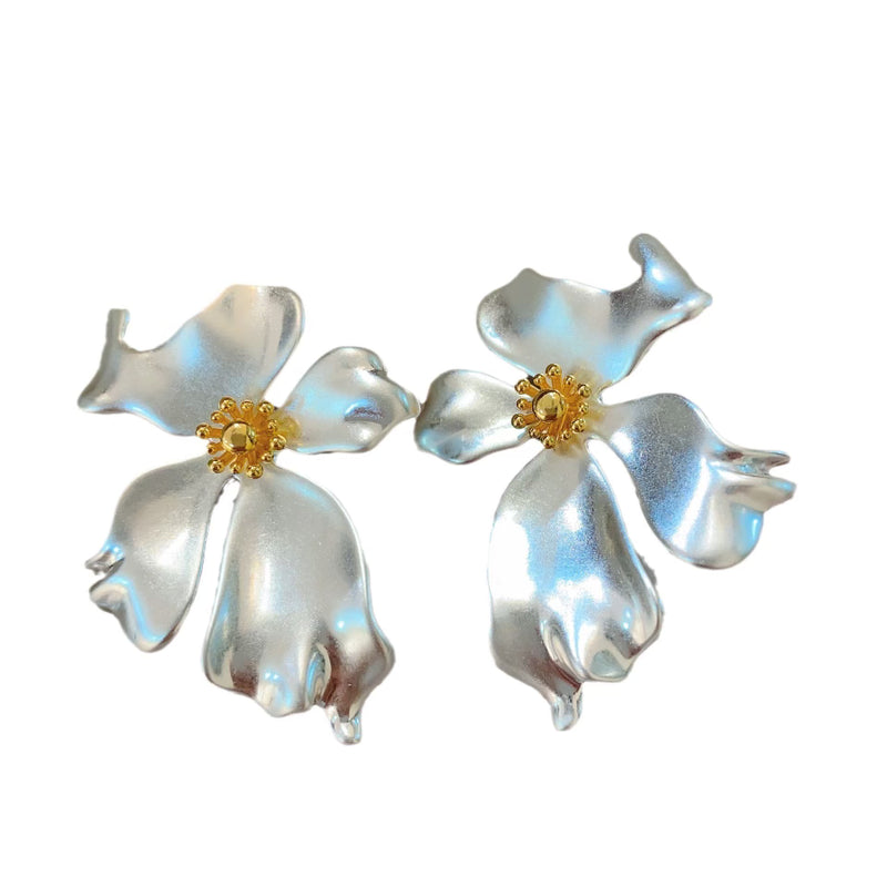 Carter flower silver earring