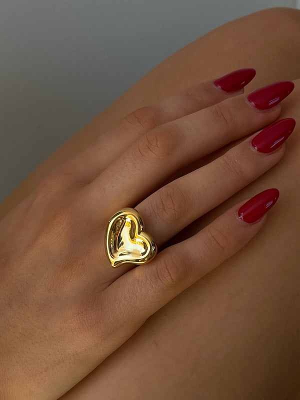 Elysia heart ring