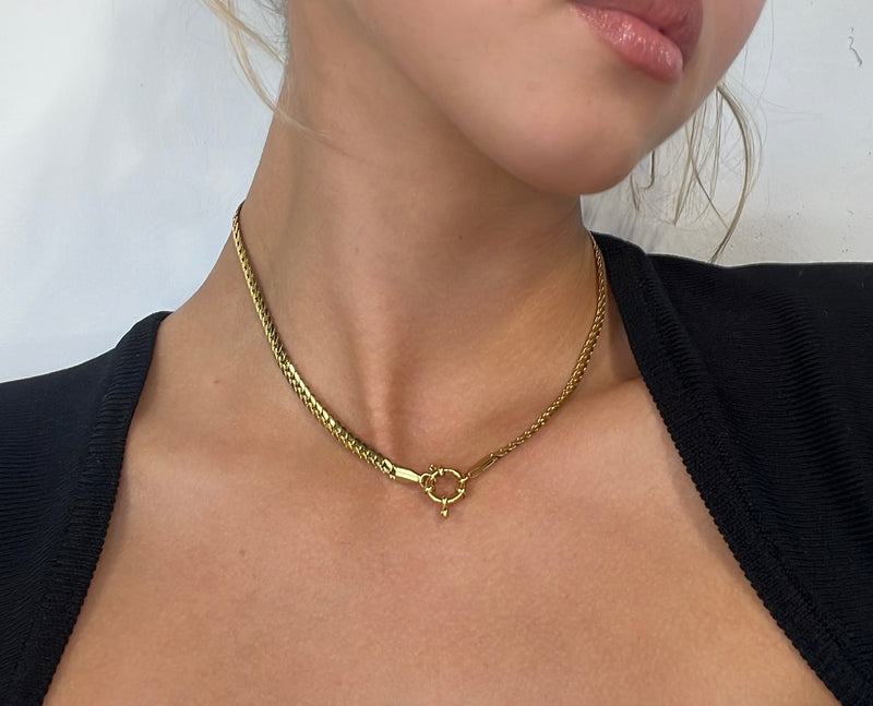 Chrishelle Choker