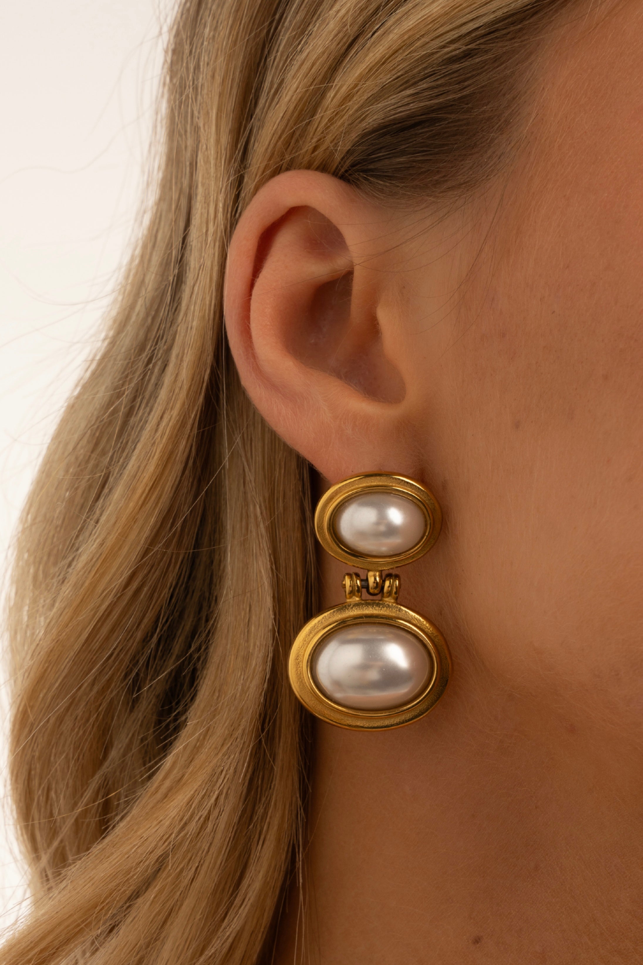 Ashford Pearl Vintage Earrings