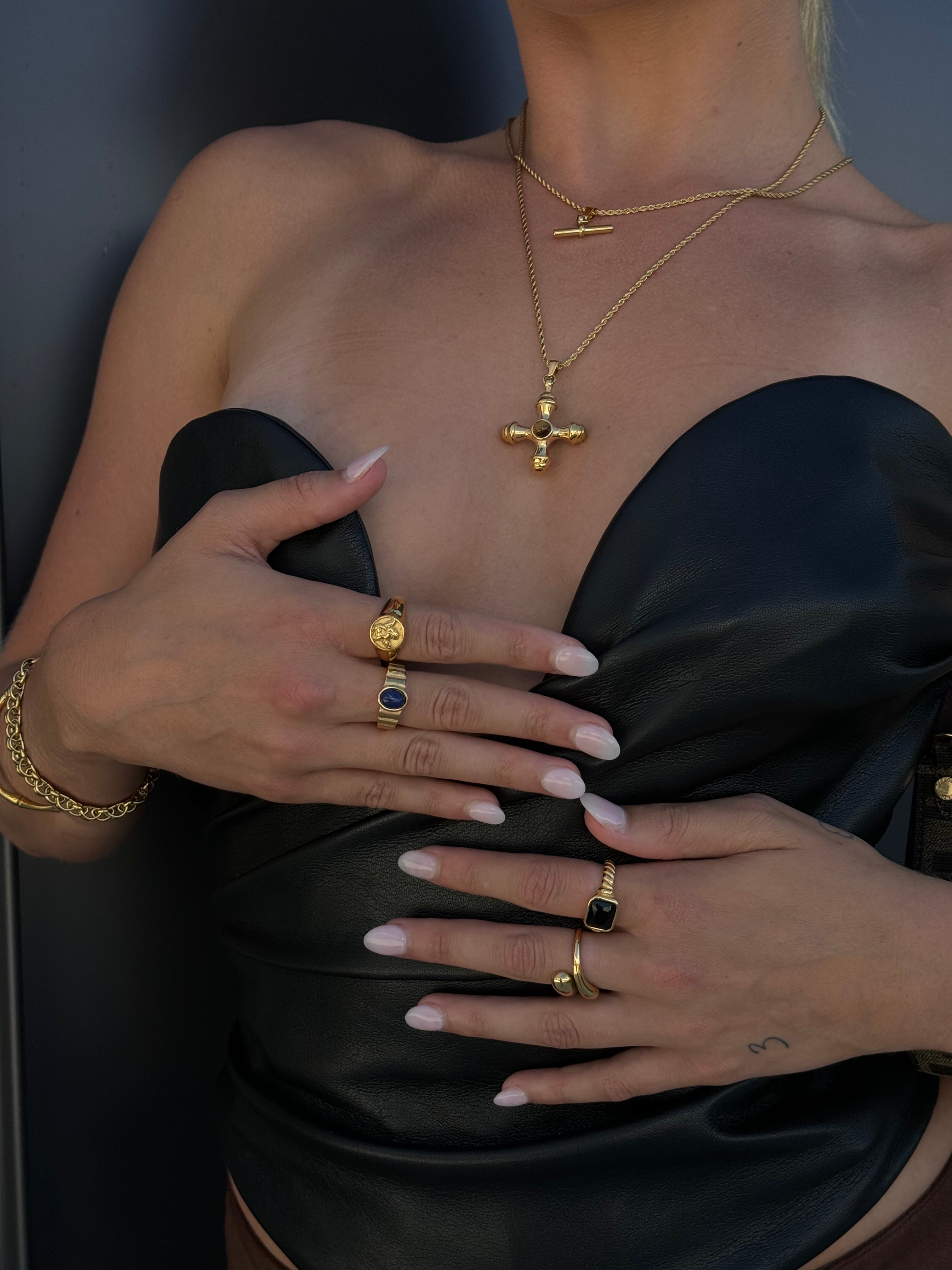 Hailey Lapis Blue Ring