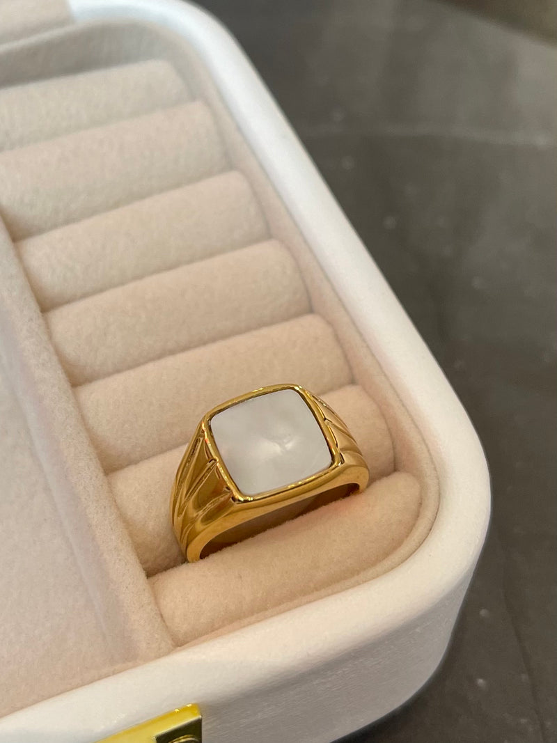 Insider mother of pearl ring